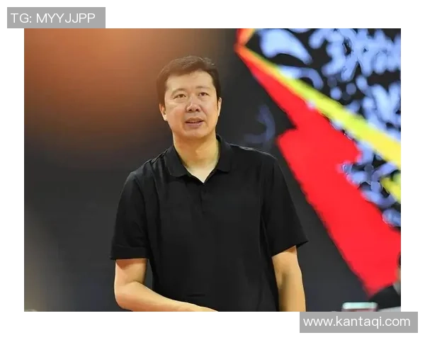 姚明与王治郅深情相拥重温昔日篮球岁月的温暖瞬间