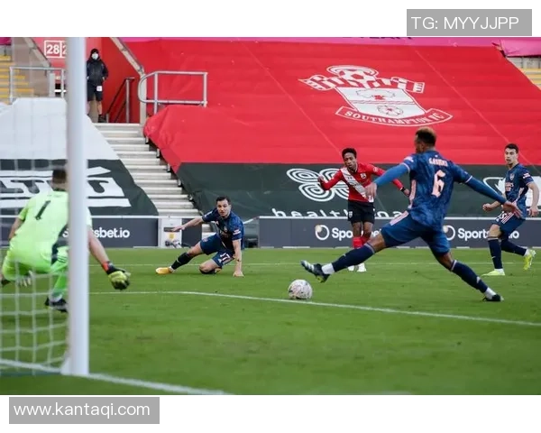 足总杯精彩对决莱比锡大胜尤文图斯乌龙球成比赛转折点